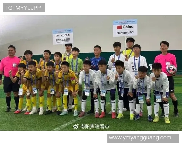 以U字母开头的足球明星盘点他们的辉煌成就与职业生涯亮点 以U字母开头的足球明星盘点他们的辉煌成就与职业生涯亮点